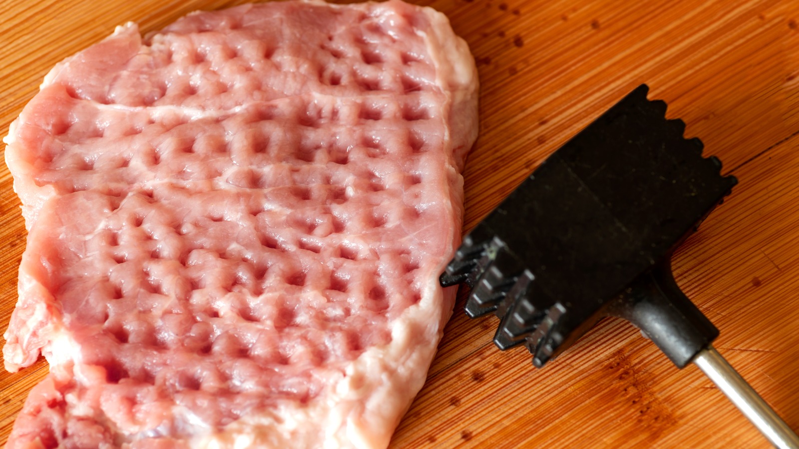 How to Use a Meat Tenderizer & The Different Types