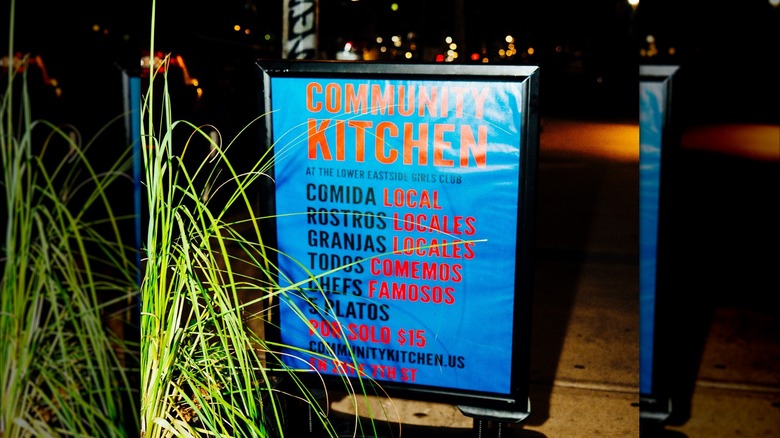 Sign showing Community Kitchen's offerings