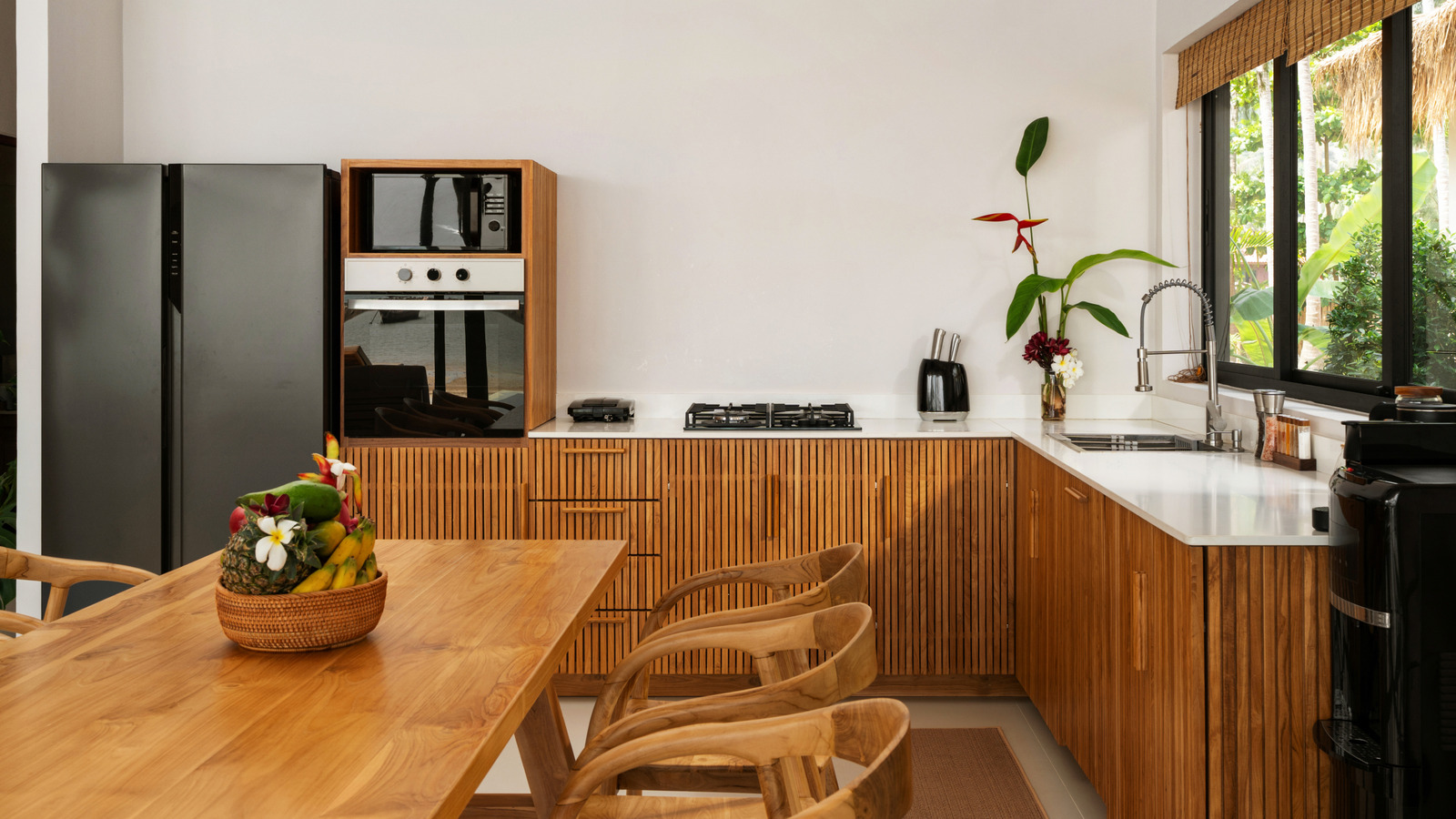 The Retro Wood That Can Bring Natural Texture And Personality To Your Kitchen - Tasting Table