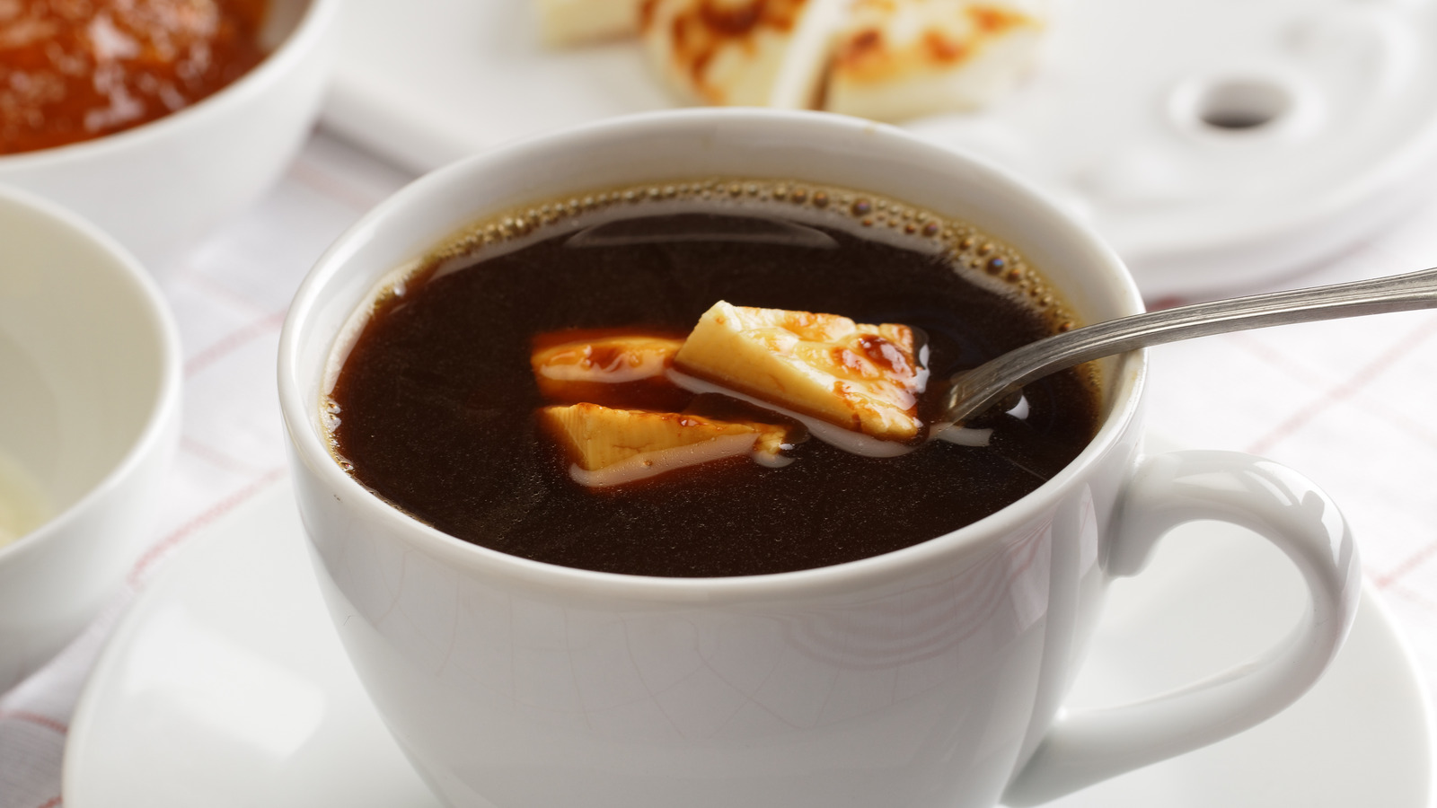 The Scandinavian Coffee Drink That Features A Bite Of Cheese