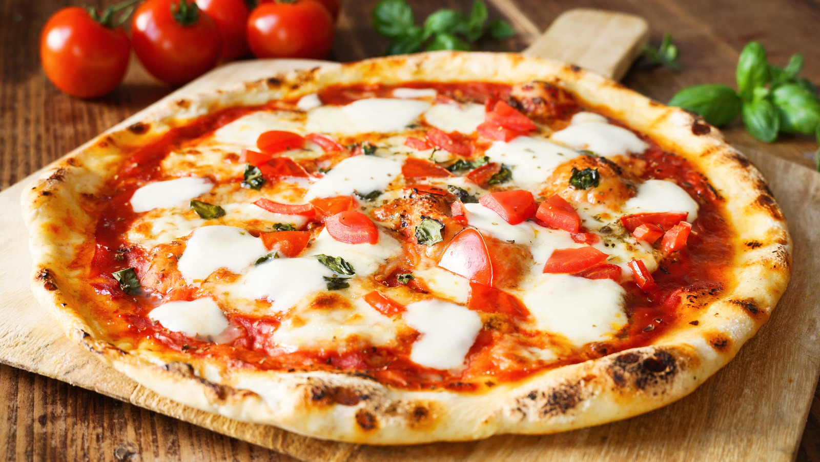 The Science Behind Pizza Crust Bubbles