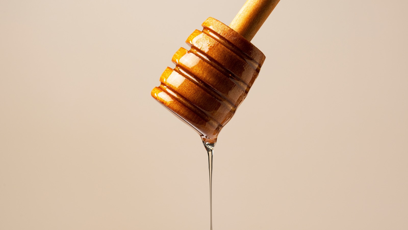 The Scientific Reason Honey Crystallizes