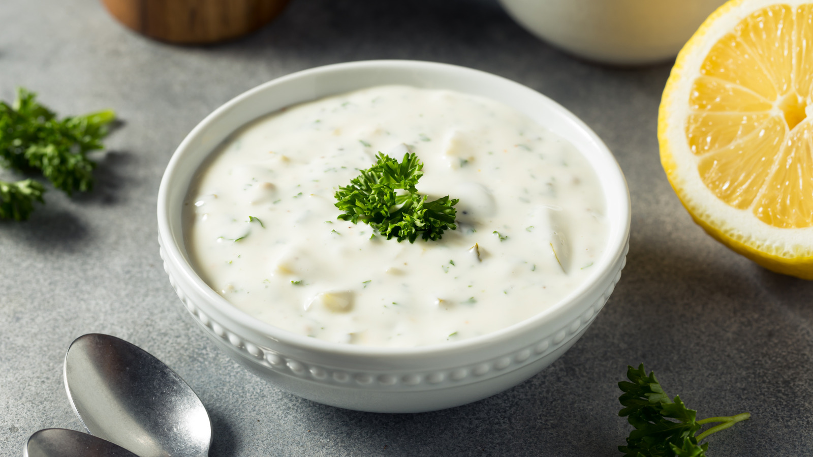The Seasoning Your Tartar Sauce Might Be Missing For More Flavorful Seafood