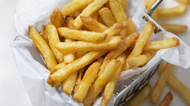 french fries in a frying basket