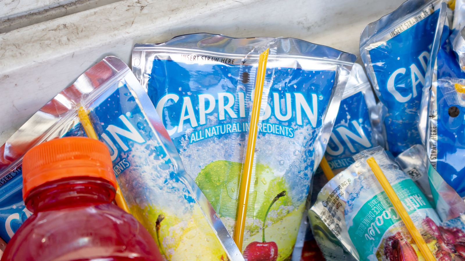 The Simple 2-Step Method For Making Boozy Capri Sun
