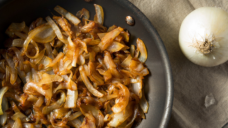 Pan of caramelized onions.