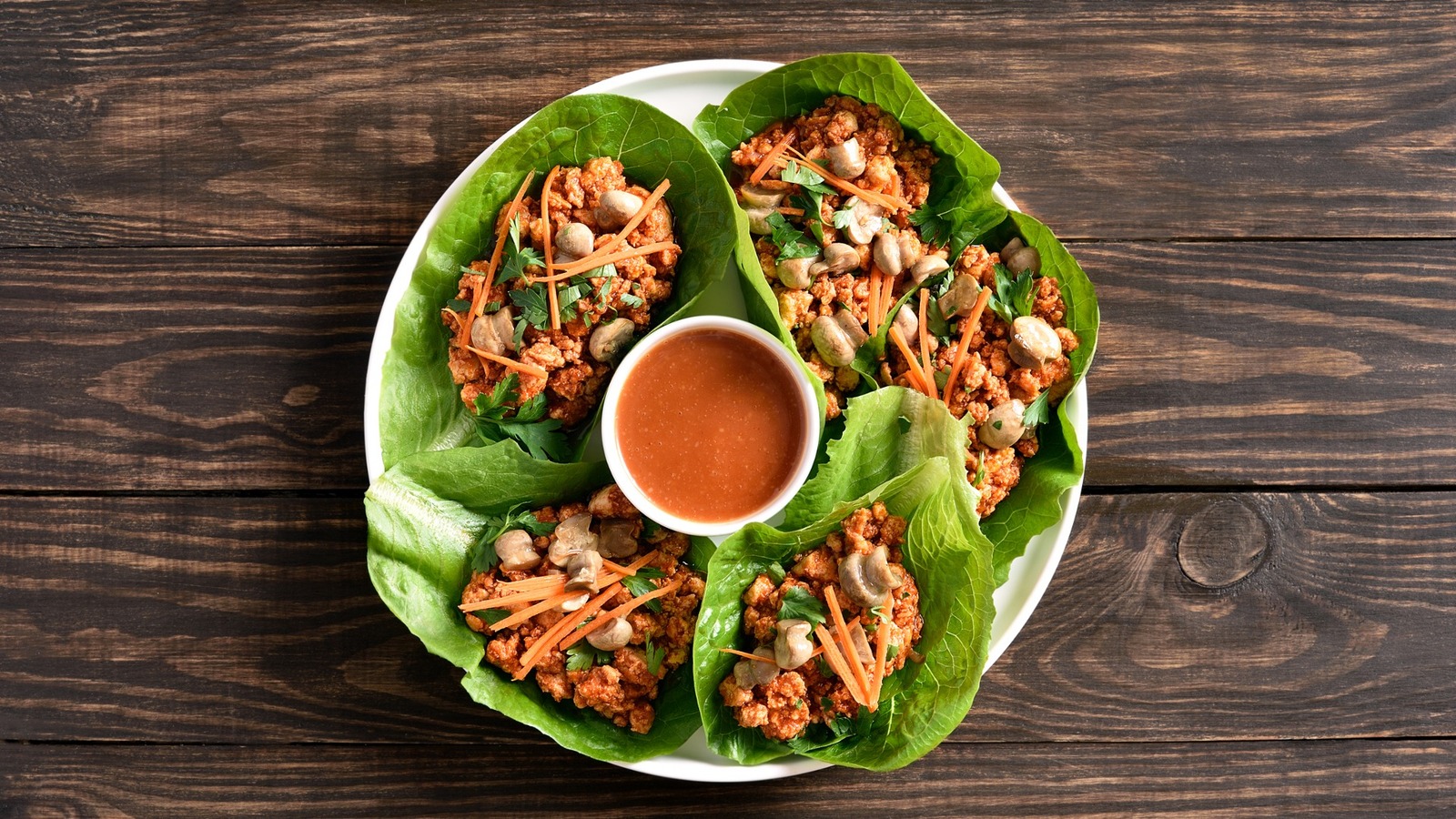 The Simple Hack To Separate Lettuce Leaves For Flawless Wraps