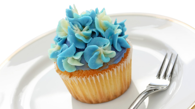 Hydrangea cupcake 