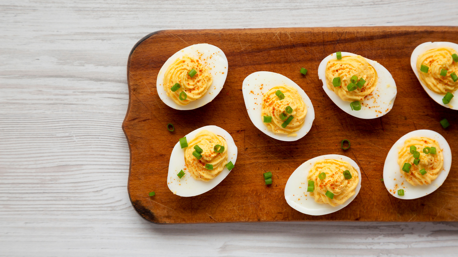 The Simple Way To Keep Your Deviled Eggs Cold At Any Party