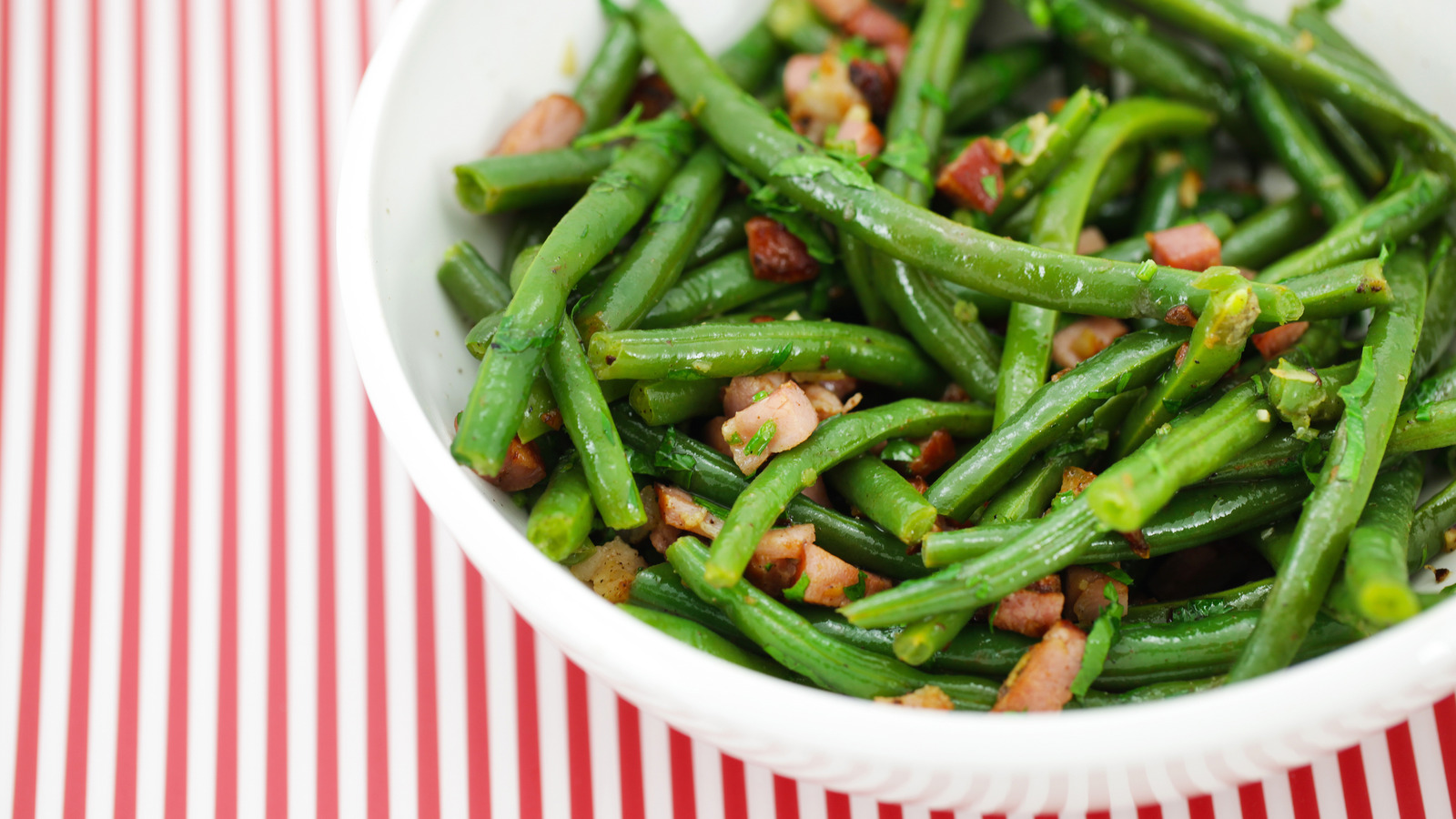 The Smashing Method For Better Raw Green Beans