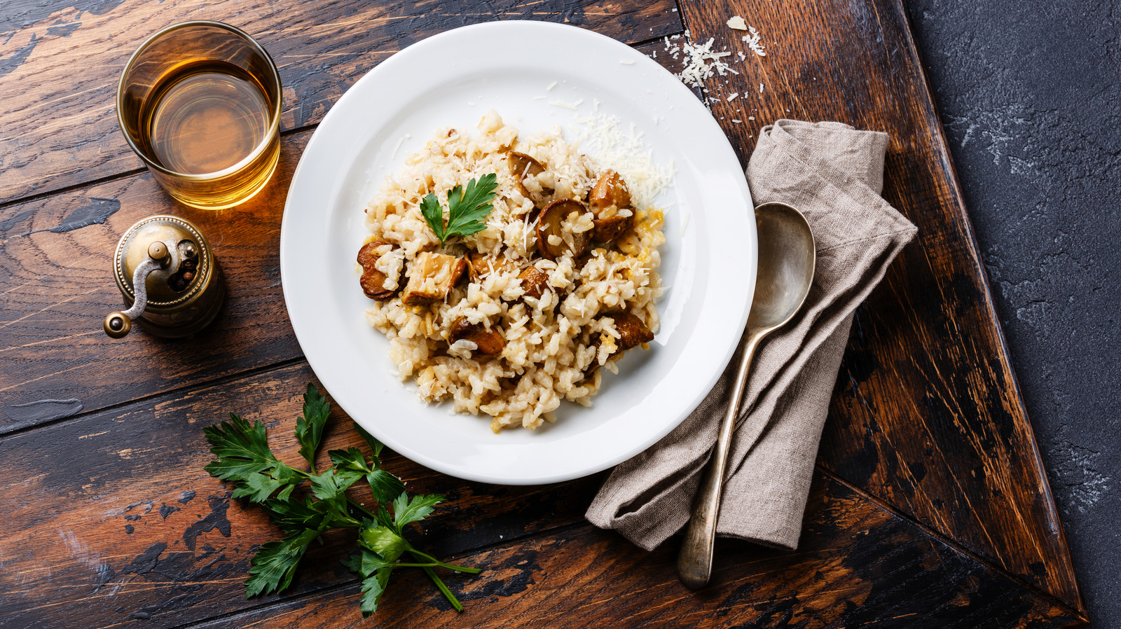 The Spatula Test Every Risotto Expert Knows To Check For Doneness