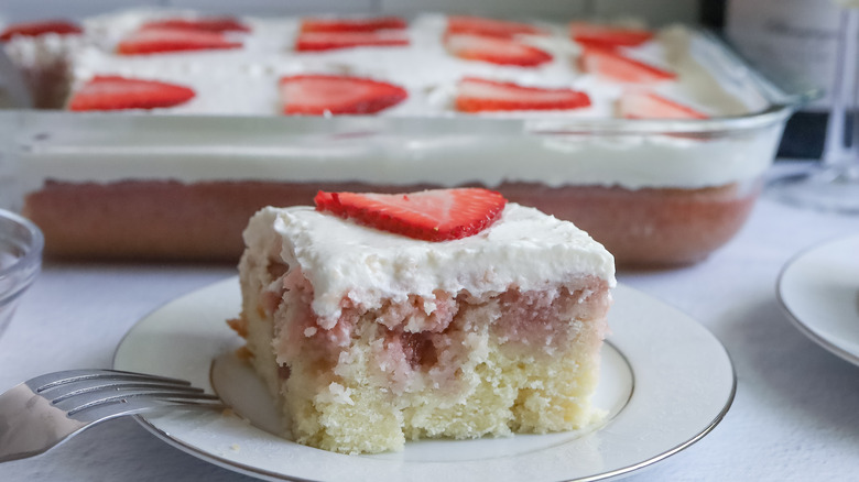 strawberry topped cake