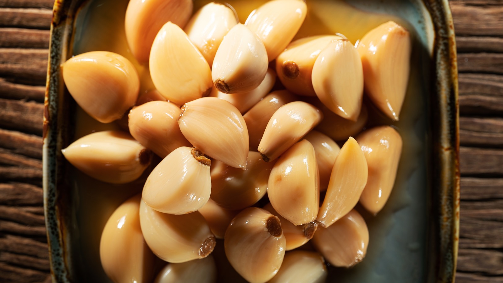 The Spicy Pickled Garlic TikTok Trend You Need To Try