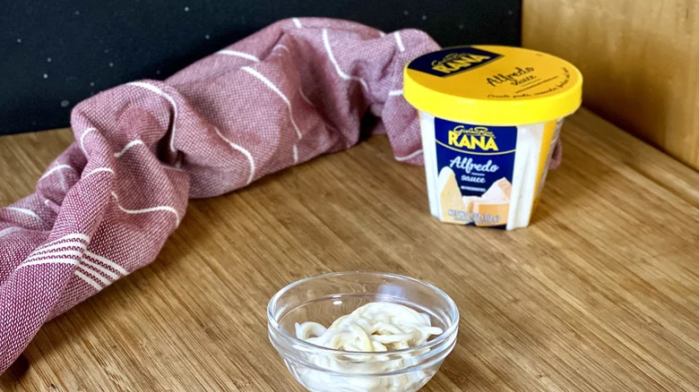 tub of Giovana Rana and a small bowl of it