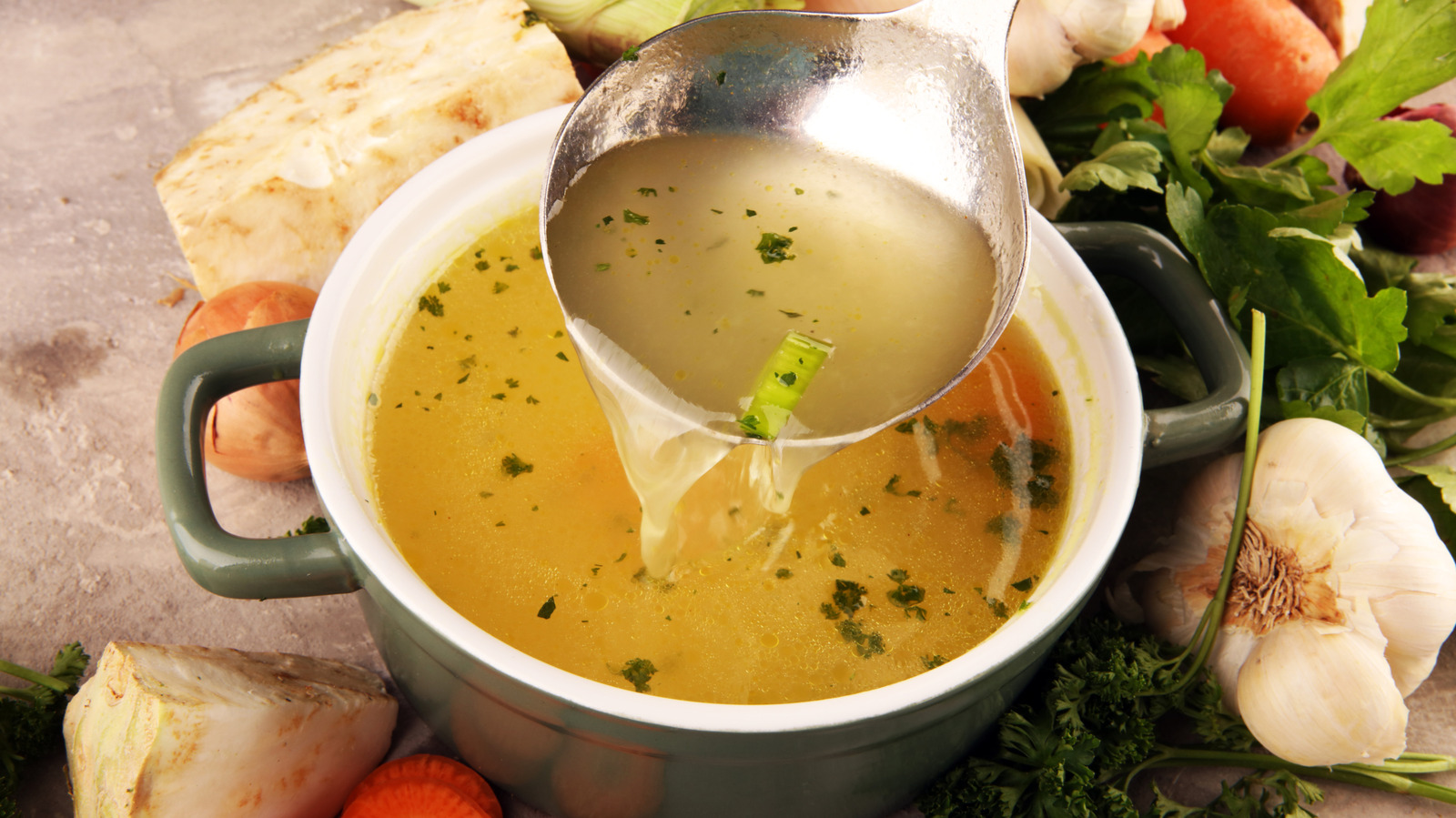 The Store-Bought Vegetable Broth To Avoid On Your Next Grocery Trip - Tasting Table