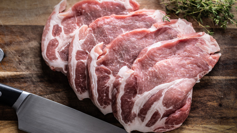 sliced pork shoulder