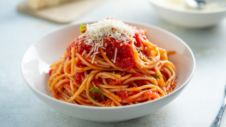 Spaghetti with sauce