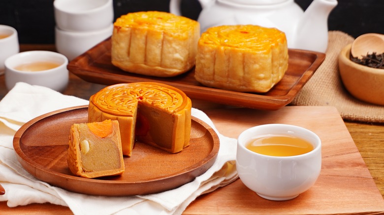 mooncakes with salted egg yolks 