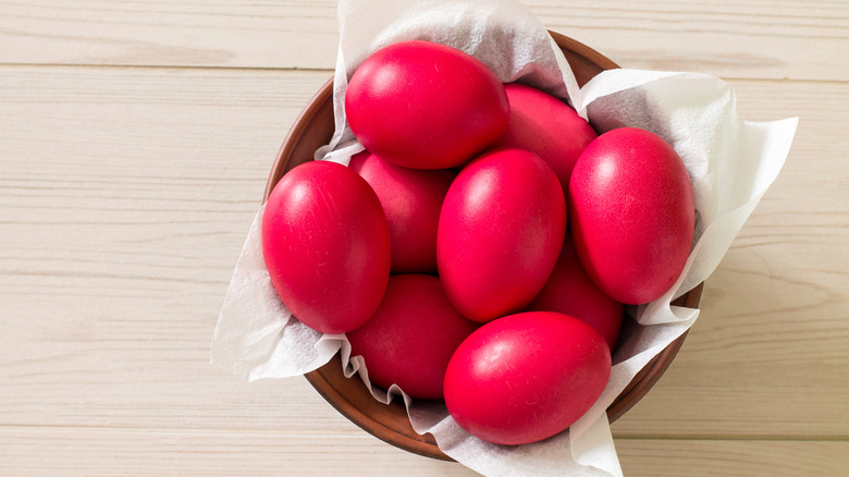  Greek Easter eggs in bowl