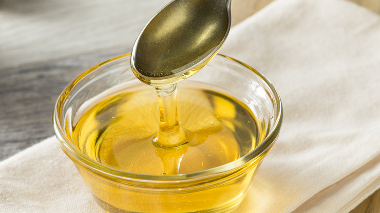 light agave syrup in bowl