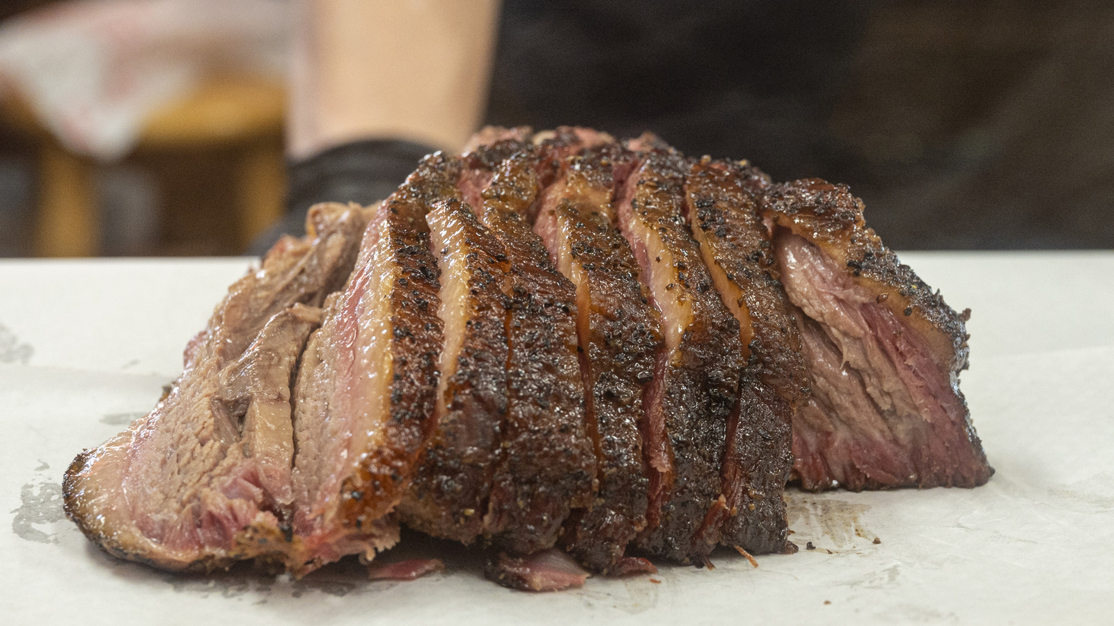 The Temperature Mistake To Avoid With Your Smoker