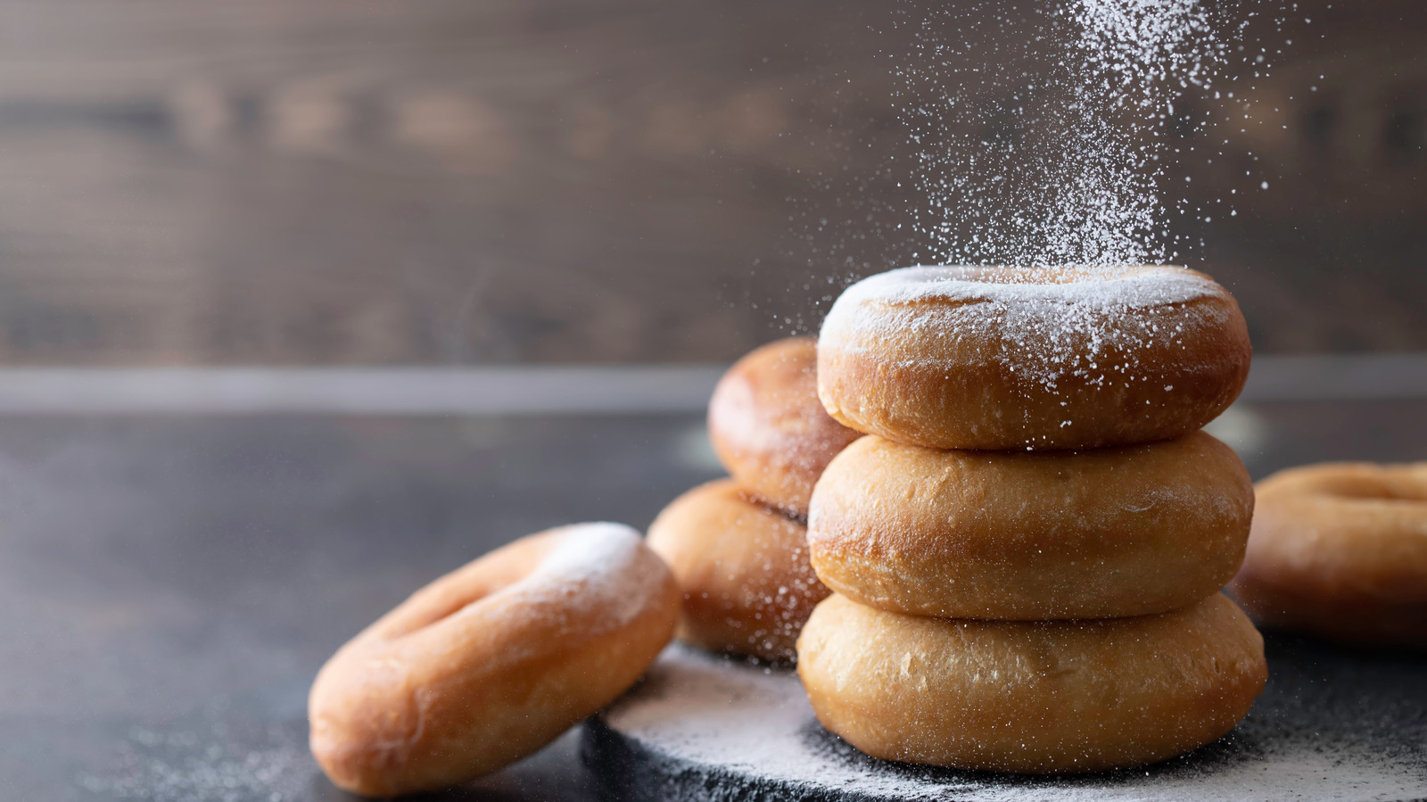 The Timing Rule To Know Before Adding Toppings To Fried Donuts