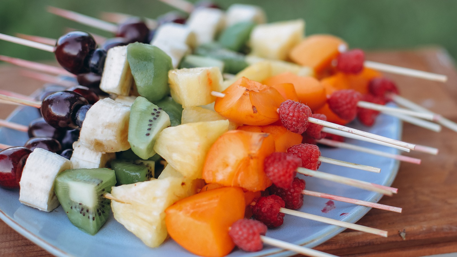 The Trick For Packing Fresh Fruits In A Cooler And Saving Space