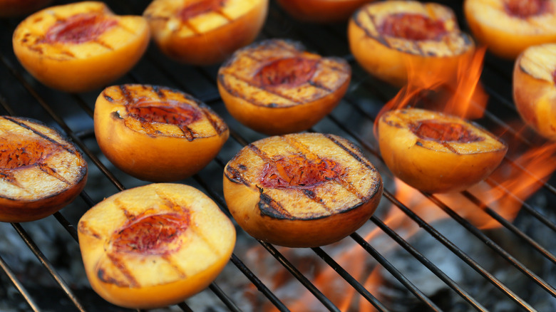 Grilled peaches 
