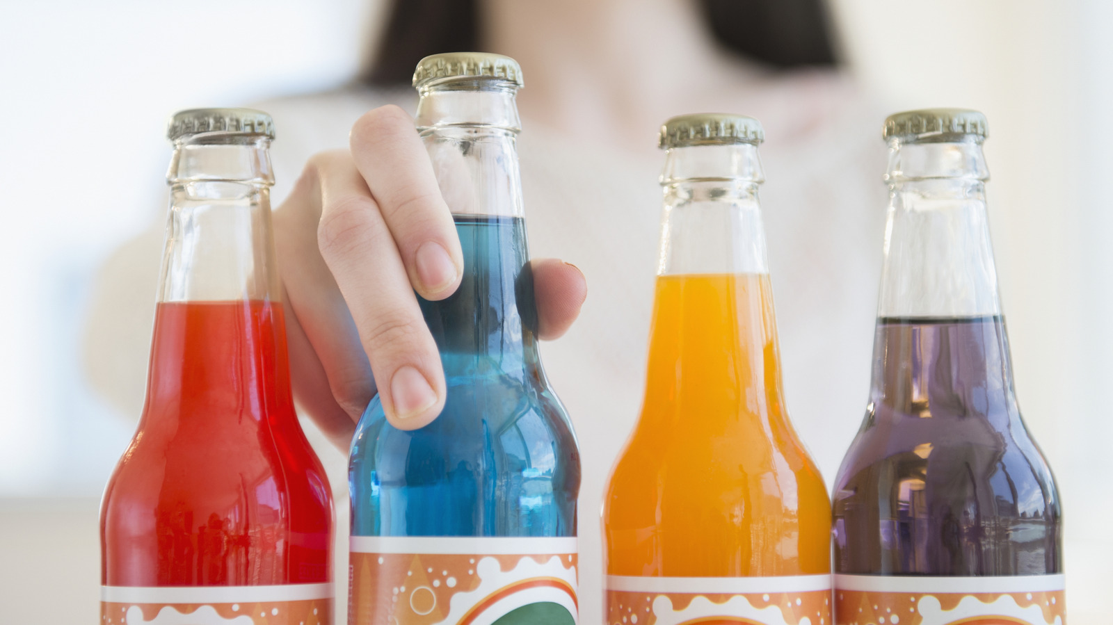 The Type Of Drink You Should Absolutely Never Pack In Your Checked Luggage - Tasting Table