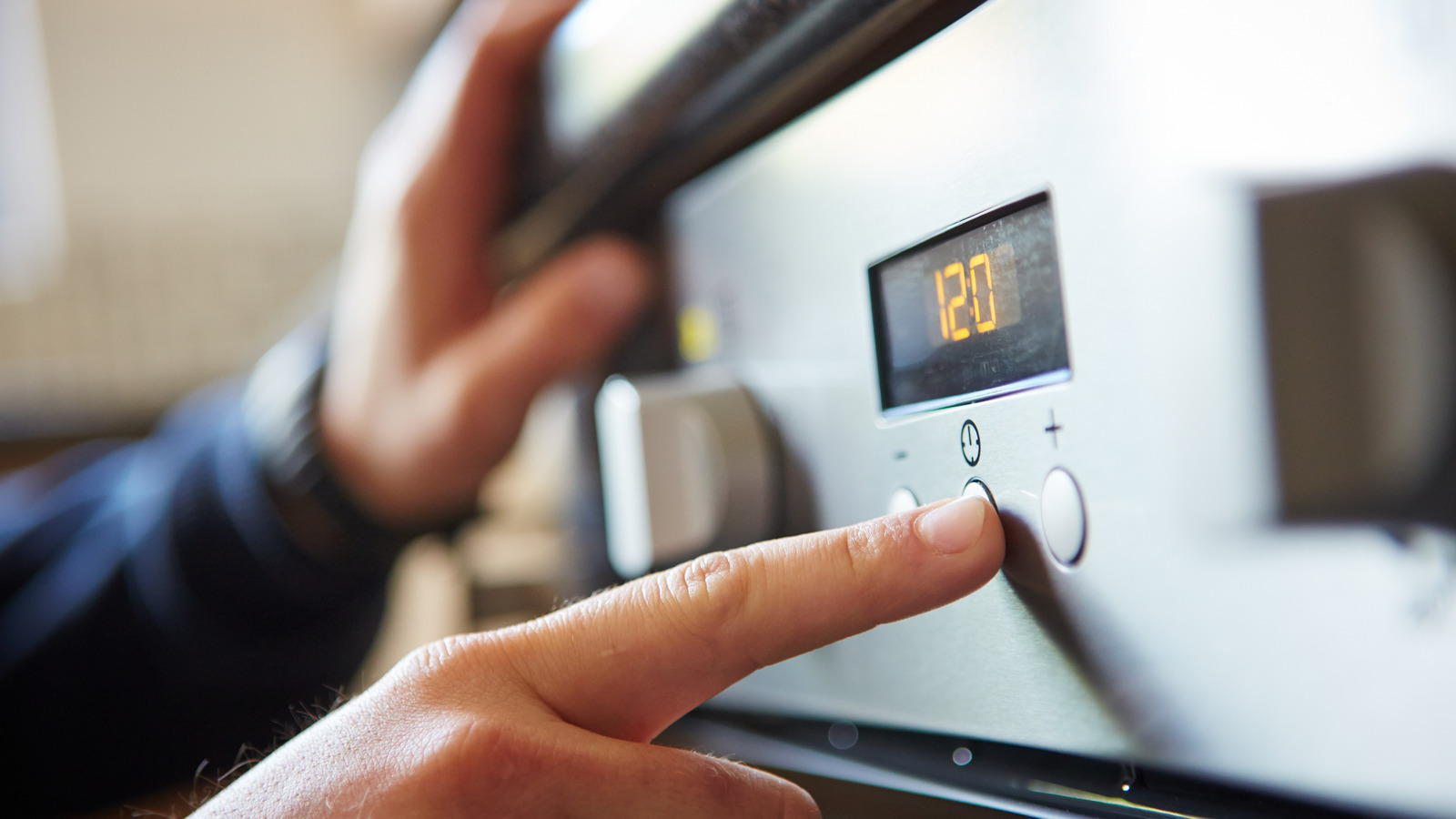 The Types Of Dishes You Don't Actually Need To Preheat The Oven For