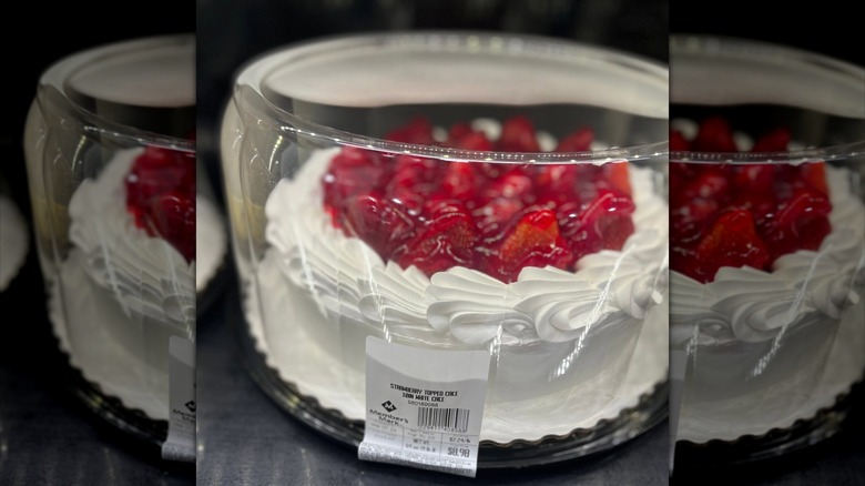 Member's Mark strawberry topped cake