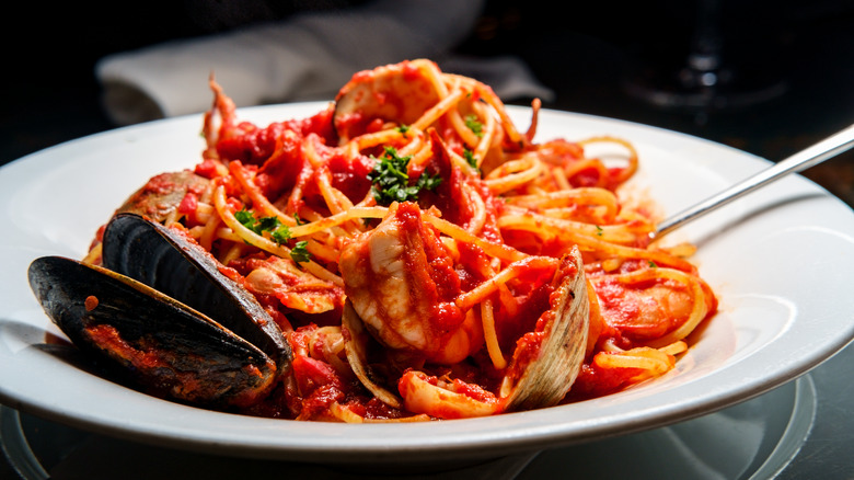 pasta with tomato sauce and shrimp