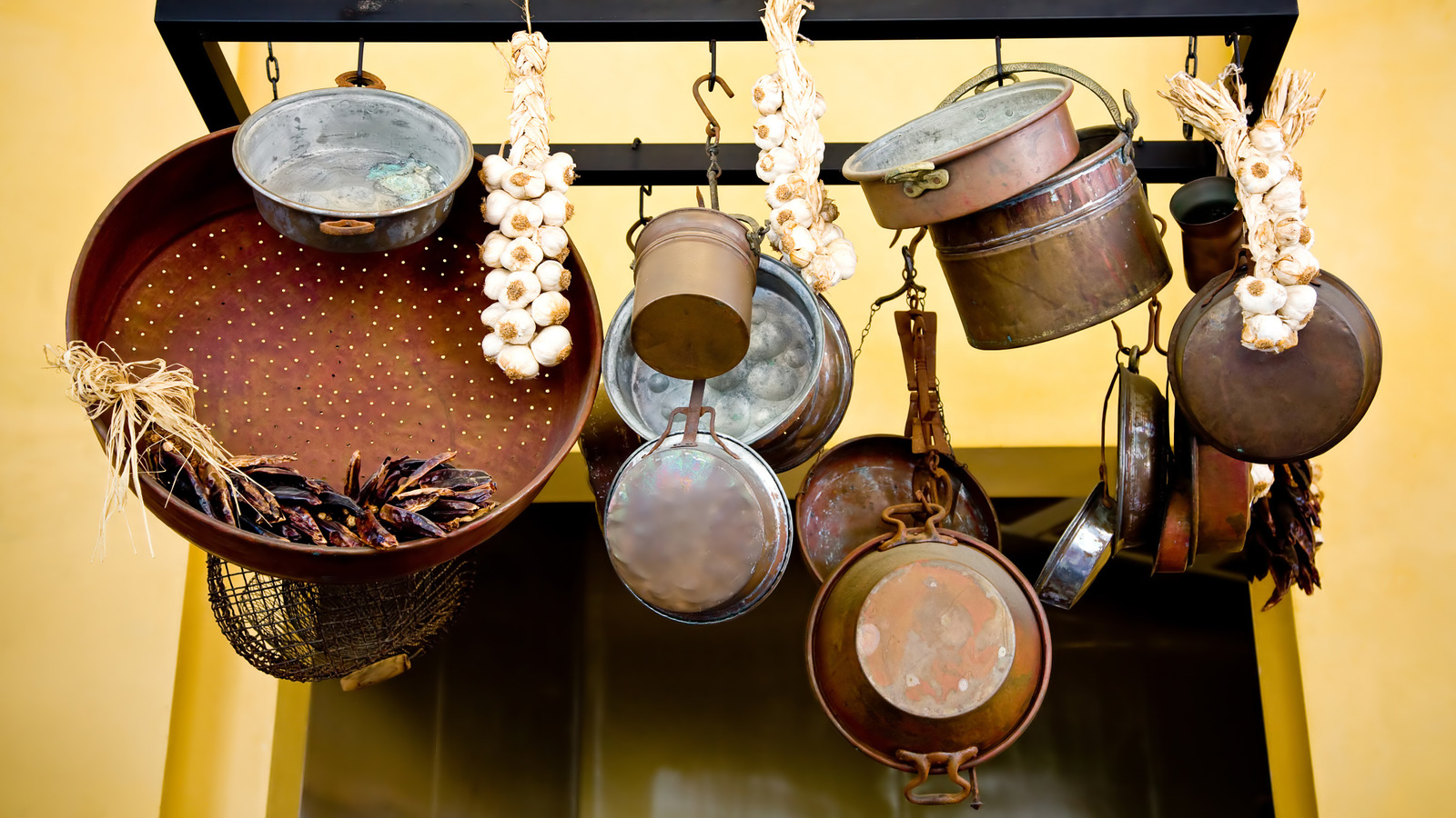 The Unique 19th-Century Cast Iron Pan To Look Out For At The Thrift Store (It Doubles As Beautiful Decor)