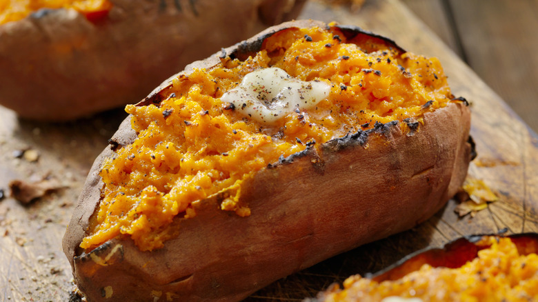 Baked sweet potato with butter