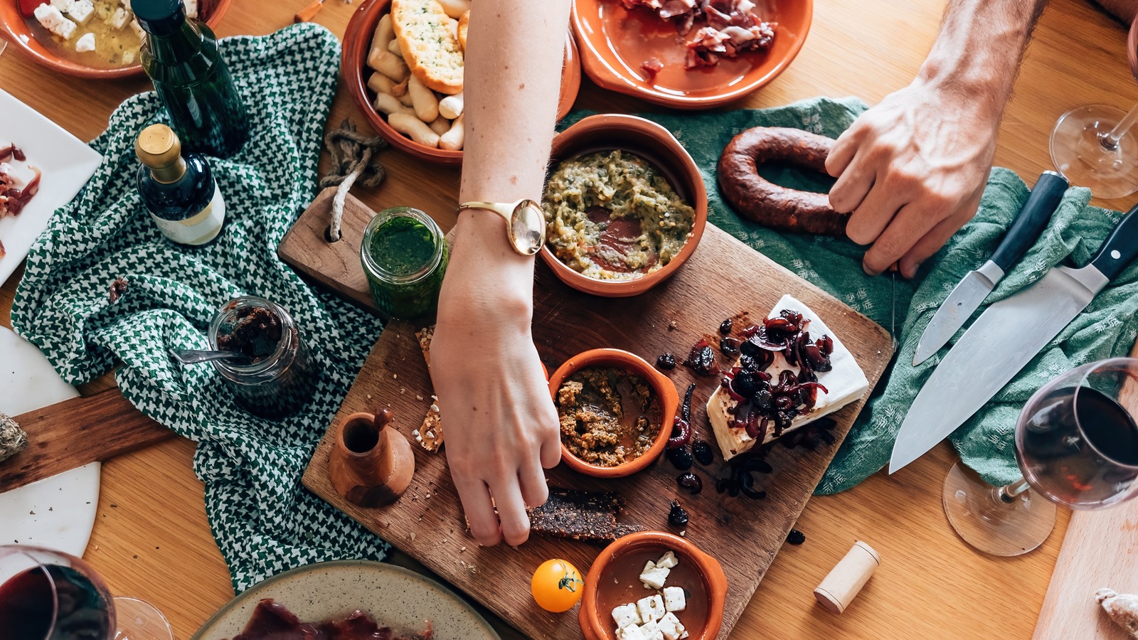 The Word 'Tapas' Originally Had Nothing To Do With Specific Foods