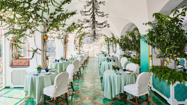 la sponda restaurant at le sirenuse