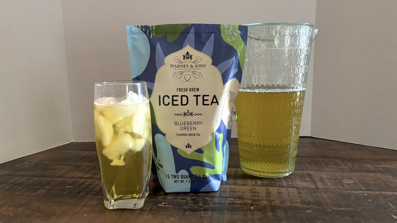 Harney & Sons packaged tea