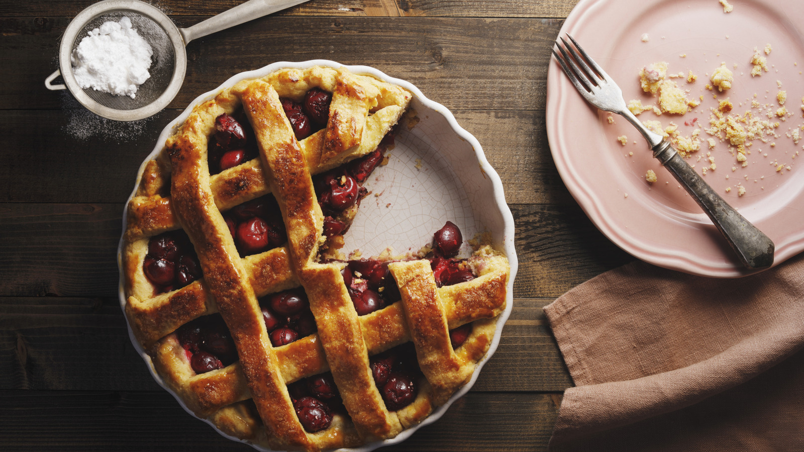 The Worst Store-Bought Cherry Pie Filling Comes From A Nostalgic Brand - Tasting Table