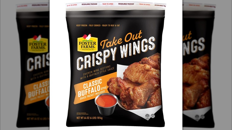 Black bag of Foster Farms Take Out Crispy Chicken Wings with Buffalo sauce