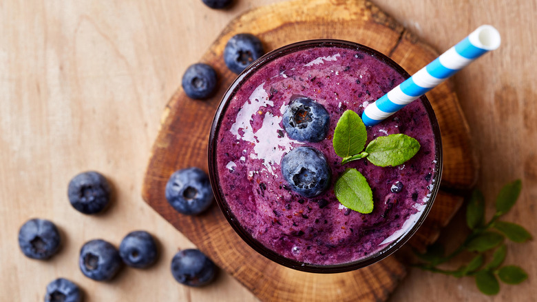 blueberry peach smoothie with frozen fruit