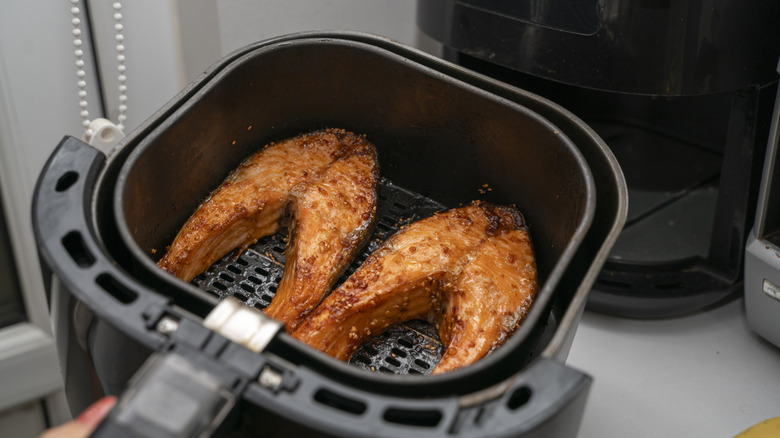 Salmon pieces in air fryer