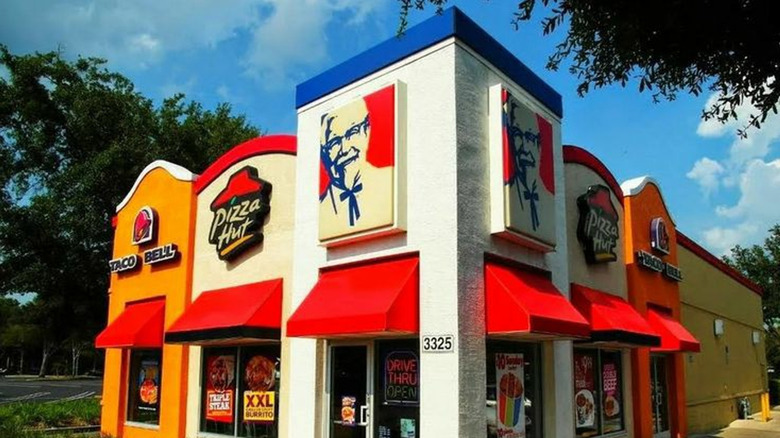 A combination Taco Bell, KFC and Pizza Hut
