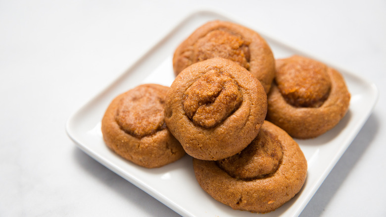 peanut butter cookies on plate