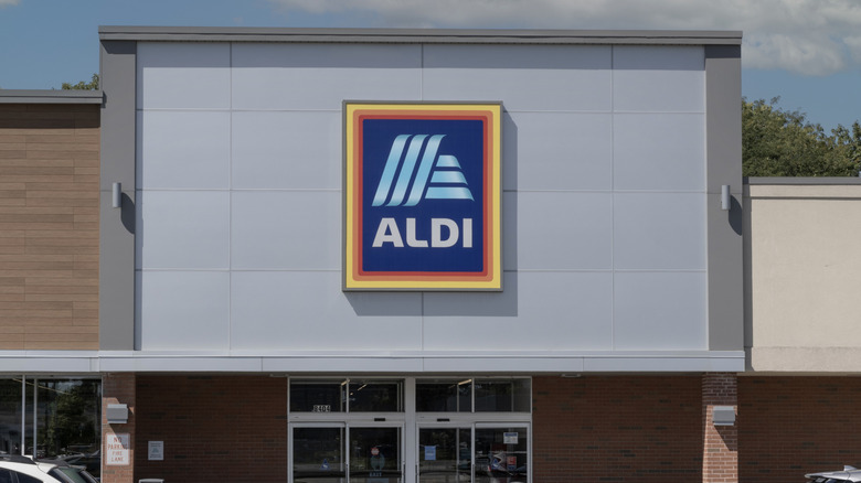 Aldi store from the outside