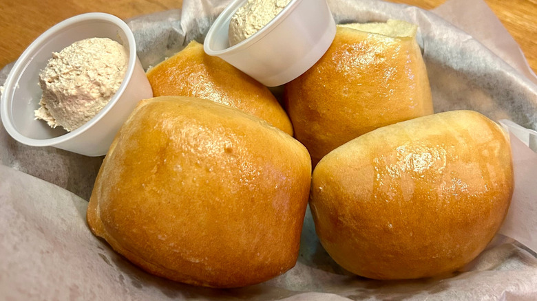 Texas Roadhouse rolls in a basket