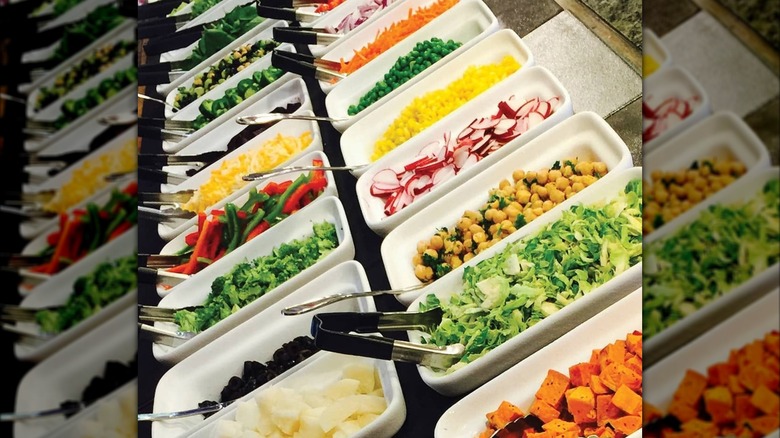 Craft salad bar at Sizzler