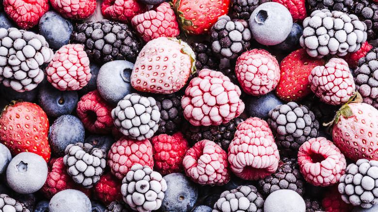 frozen mixed berries