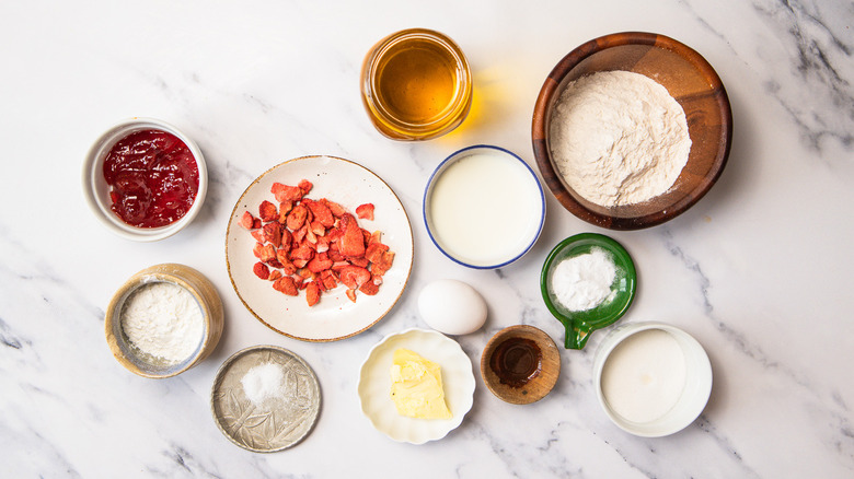 Ingredients for these jam-packed strawberry donuts.