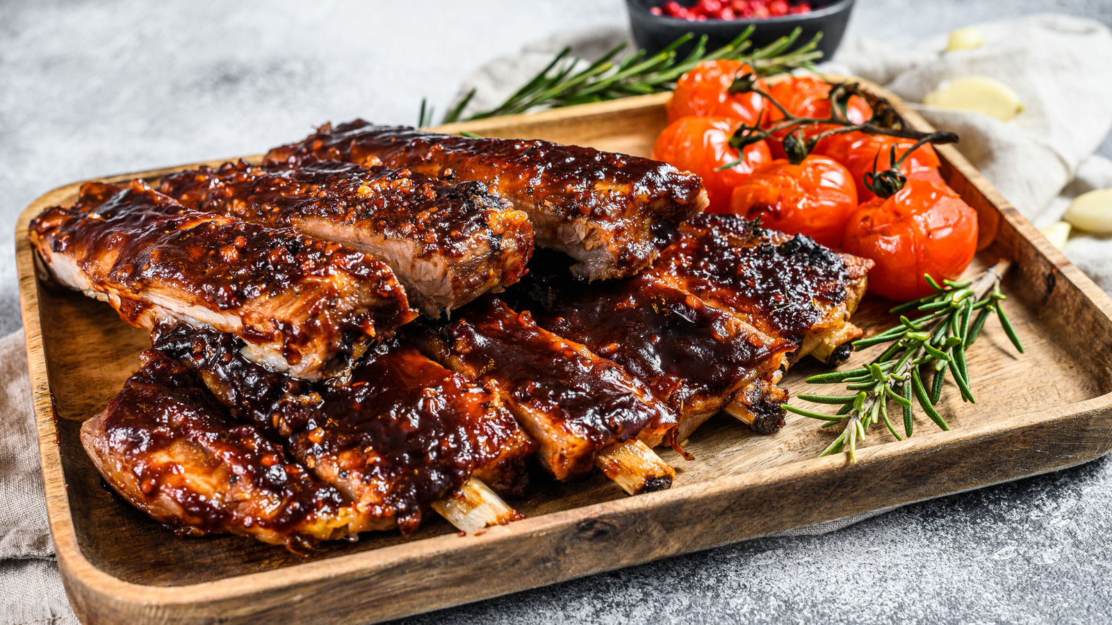 These Pork Spare Ribs Have A Spicy Bite Thanks To One Flavorful BBQ Sauce Mix-In