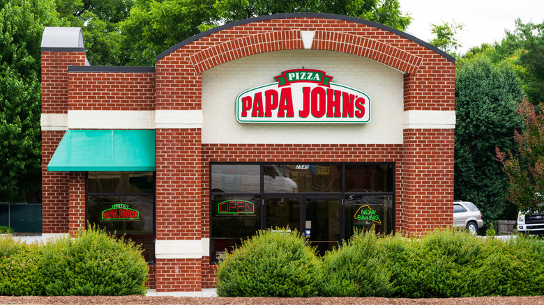 Outside view of Papa John's store
